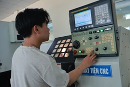 Đào tạo gắn liền với sản xuất, sinh viên tốt nghiệp Khoa Cơ khí, Trường ĐH Sao Đỏ 100% có việc làm