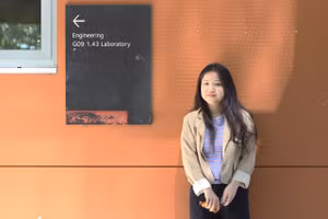 Giang ứng tuyển và trúng học bổng toàn phần chương trình tiến sĩ tại Đại học Griffith. Ảnh: NVCC