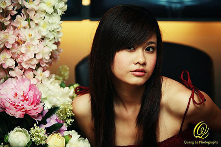 “Quỳnh Anh cũng không bao giờ lấy điều này ra làm PR”, diễn viên Trương Quỳnh Anh chia sẻ sau khi hàng loạt ảnh mang bầu của cô bị tung lên mạng.