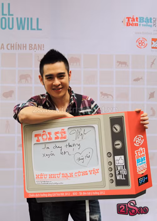 Ca sĩ Hoàng Hải sẽ ăn chay thường xuyên hơn. Đó là lời hứa của anh đưa ra để cổ vũ sự kiện Tắt đèn Bật ý tưởng 2012.(Theo 2sao)