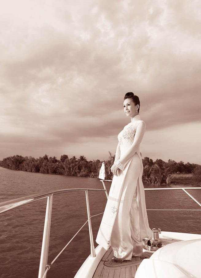 Vẻ đẹp ngày càng đắm say lòng người. Vẻ đẹp ngày càng đắm say lòng người.