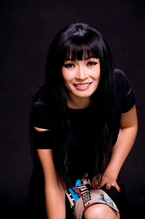 "Từ trước đến giờ, tôi vẫn thường xuyên đưa bé ra ngoài chơi, đi siêu thị hay đi công viên. Tại mọi người không biết thôi.", giọng ca "Quay về đây" Phương Thanh chia sẻ. (Theo Vnmedia) "Từ trước đến giờ, tôi vẫn thường xuyên đưa bé ra ngoài chơi, đi siêu thị hay đi công viên. Tại mọi người không biết thôi.", giọng ca "Quay về đây" Phương Thanh chia sẻ. (Theo Vnmedia)