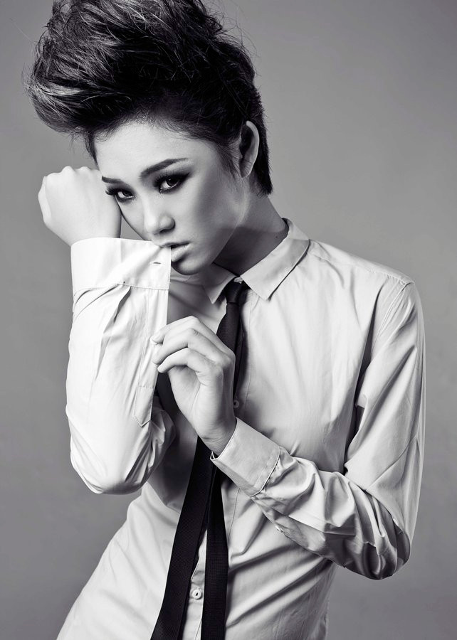 Á quân Vietnam's Next Top Model 2011 Trà My được mời tham dự cuộc thi người mẫu tại London, từ ngày 9 đến 17/3. (Theo Vnexpress) Á quân Vietnam's Next Top Model 2011 Trà My được mời tham dự cuộc thi người mẫu tại London, từ ngày 9 đến 17/3. (Theo Vnexpress)
