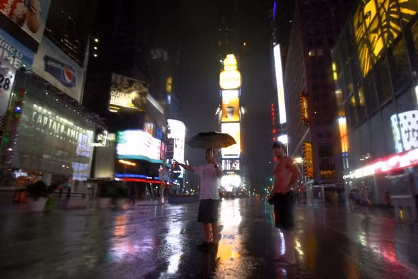 Bão Irene đổ bộ vào nước Mỹ