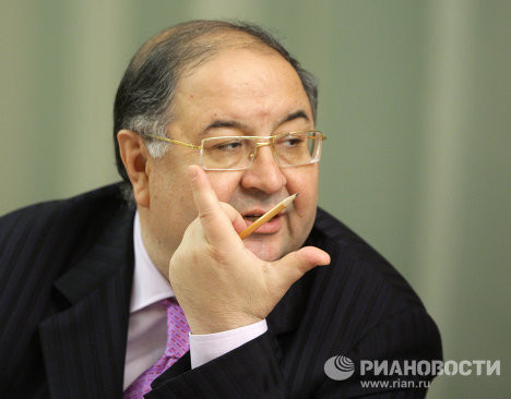 Doanh nhân Nga Alisher Usmanov cũng là một trong số người Nga được đánh giá lọt top 70 người quyền lực nhất thế giới. Doanh nhân Nga Alisher Usmanov cũng là một trong số người Nga được đánh giá lọt top 70 người quyền lực nhất thế giới.