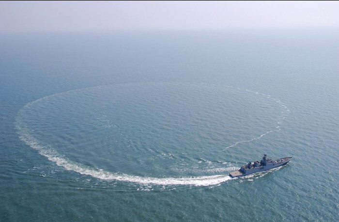 Khu trục hạm tàng hình Satpura