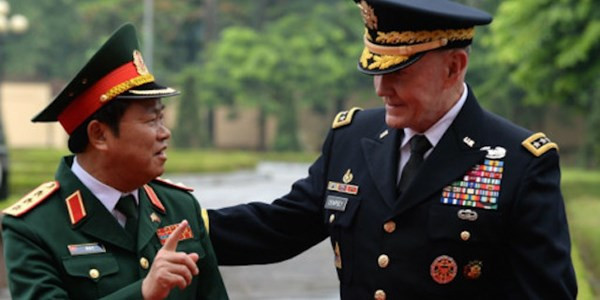 Thượng tướng Đỗ Bá Tỵ - Thứ trưởng Bộ Quốc phòng nhận định: công tác đối ngoại rất quan trọng, nhiều khi chiến tranh hay hòa bình xuất phát từ công tác đối ngoại. (ảnh minh họa, nguồn: internet) Thượng tướng Đỗ Bá Tỵ - Thứ trưởng Bộ Quốc phòng nhận định: công tác đối ngoại rất quan trọng, nhiều khi chiến tranh hay hòa bình xuất phát từ công tác đối ngoại. (ảnh minh họa, nguồn: internet)