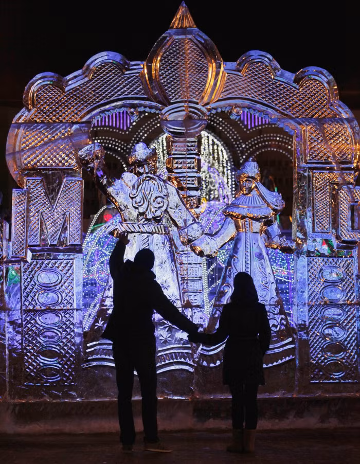 Trang hoàng đón năm mới ở Krasnoyarsk, Siberia, Nga Trang hoàng đón năm mới ở Krasnoyarsk, Siberia, Nga