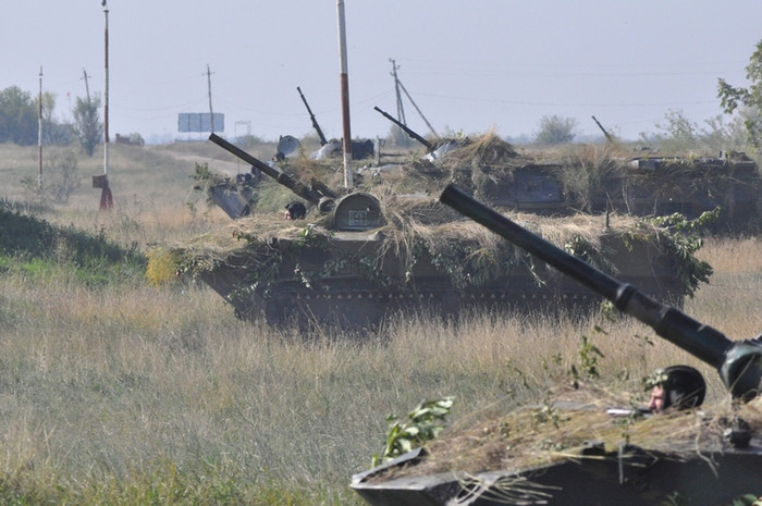 Xe chiến đấu bộ binh đồng loạt xuất kích