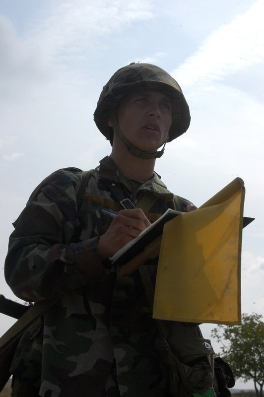 Tập trận bắn đạn thật “CETATEA 2012”