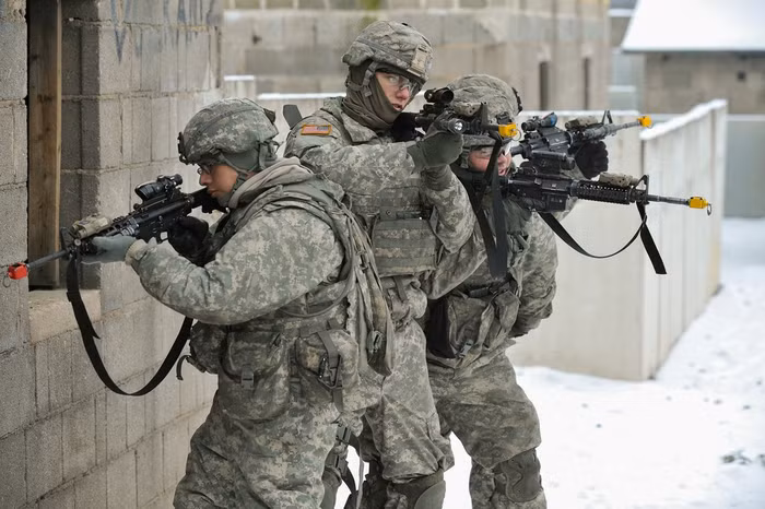 Tập trận chiến thuật.