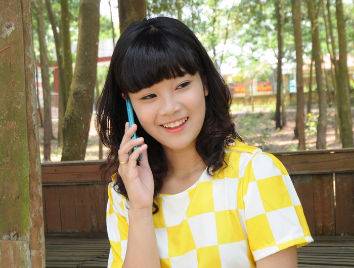 Nhằm giúp các bạn sinh viên dễ dàng đóng học phí, thanh toán cước viễn thông, nhận và chuyển tiền từ gia đình... Viettel tích hợp dịch vụ chuyển tiền qua di động - BankPlus vào sim Sinh viên và ưu đãi giảm 50% phí duy trì dịch vụ trong suốt 1 năm. Nhằm giúp các bạn sinh viên dễ dàng đóng học phí, thanh toán cước viễn thông, nhận và chuyển tiền từ gia đình... Viettel tích hợp dịch vụ chuyển tiền qua di động - BankPlus vào sim Sinh viên và ưu đãi giảm 50% phí duy trì dịch vụ trong suốt 1 năm.