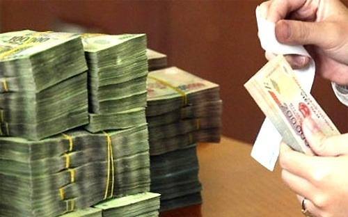 6 tháng đầu năm 2013, tốc độ tăng trưởng nợ xấu vẫn cao hơn nhiều so với tốc độ tăng trưởng tín dụng 6 tháng đầu năm 2013, tốc độ tăng trưởng nợ xấu vẫn cao hơn nhiều so với tốc độ tăng trưởng tín dụng