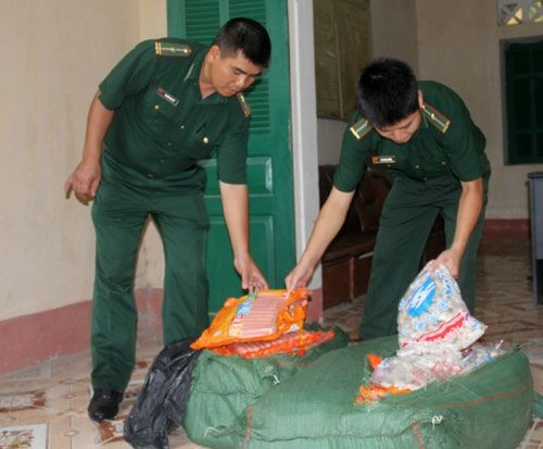 Xúc xích lậu Trung Quốc bị bắt giữ Xúc xích lậu Trung Quốc bị bắt giữ