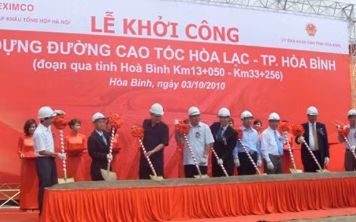 Trong văn bản gửi Thủ tướng Chính phủ, Bộ Giao thông Vận tải, UBND thành phố Hà Nội, UBND tỉnh Hòa Bình, Geleximco xin được bàn giao lại dự án cho các địa phương đầu tư hoặc Bộ Giao thông Vận tải, hoặc cho phép chuyển hình thức đầu tư dự án bằng nguồn vốn vay ODA theo hình thức PPP, trong đó đơn vị này xin làm nhà đầu tư thứ nhất. Trong văn bản gửi Thủ tướng Chính phủ, Bộ Giao thông Vận tải, UBND thành phố Hà Nội, UBND tỉnh Hòa Bình, Geleximco xin được bàn giao lại dự án cho các địa phương đầu tư hoặc Bộ Giao thông Vận tải, hoặc cho phép chuyển hình thức đầu tư dự án bằng nguồn vốn vay ODA theo hình thức PPP, trong đó đơn vị này xin làm nhà đầu tư thứ nhất.