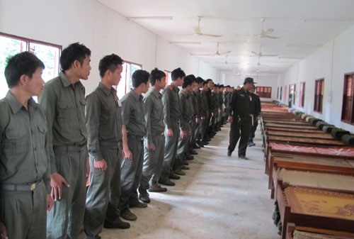 Rồi kiểm tra nội vụ