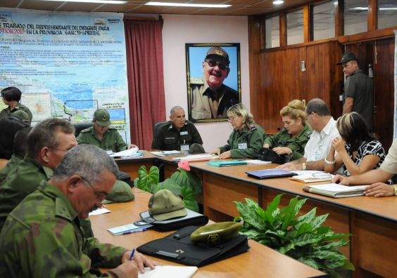 Các lãnh đạo cao nhất của Cuba tổ chức họp triển khai tập trận