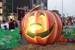 Halloween “kỳ bí” tại Vinhomes Riverside Halloween “kỳ bí” tại Vinhomes Riverside