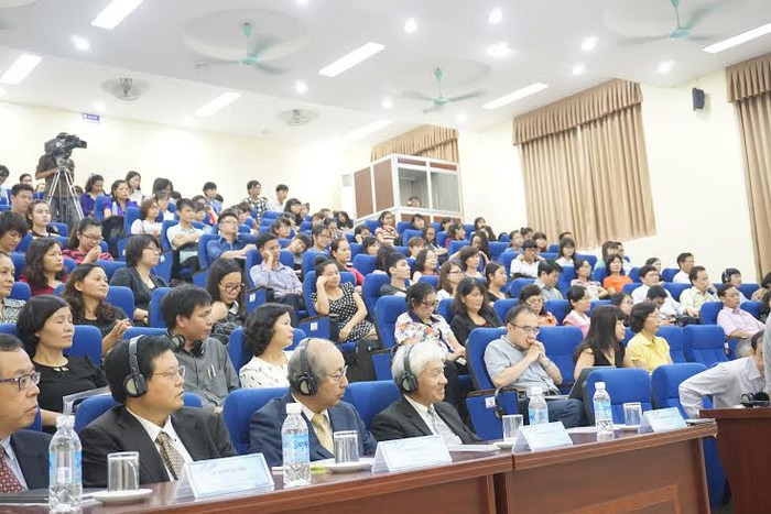Ngày 18/11/2015, tại Đại học Y Hà Nội đã diễn ra thành công hội thảo “Phát triển đào tạo dinh dưỡng tại Việt Nam” do Đại học Y Hà Nội và Viện Dinh dưỡng đồng tổ chức. Ngày 18/11/2015, tại Đại học Y Hà Nội đã diễn ra thành công hội thảo “Phát triển đào tạo dinh dưỡng tại Việt Nam” do Đại học Y Hà Nội và Viện Dinh dưỡng đồng tổ chức.