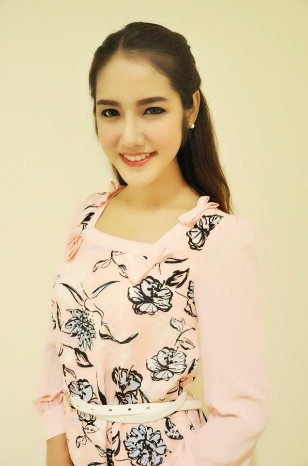 Nhan sắc của Patcharee khiến nhiều người khó thể rời mắt.
