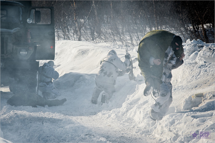 Mô phỏng một trận phục kích đoàn xe của đối phương.