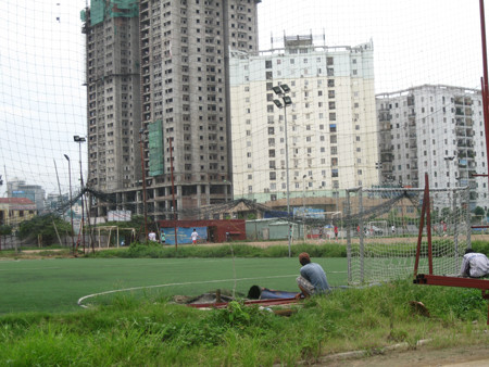 Đa số các dự án đất sử dụng sai mục đích làm sân bóng mini. Đa số các dự án đất sử dụng sai mục đích làm sân bóng mini.