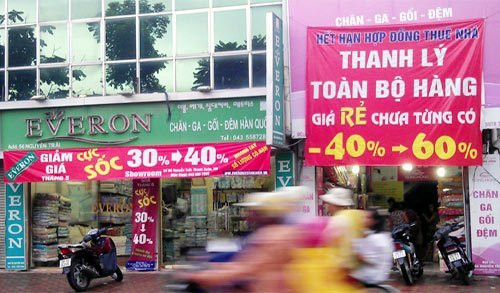 Các cửa hàng ga gối đệm thi nhau giảm giá Các cửa hàng ga gối đệm thi nhau giảm giá