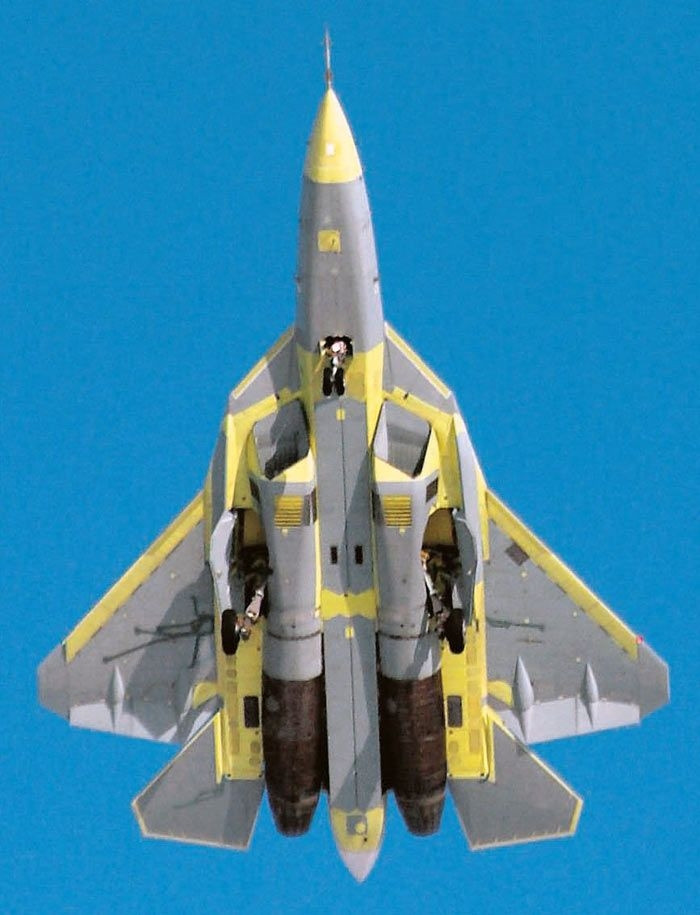 Bộ quốc phòng Nga dự định bắt đầu biên chế T-50 cho Không quân nước này trong giai đoạn từ 2013 đến 2015. Bộ quốc phòng Nga dự định bắt đầu biên chế T-50 cho Không quân nước này trong giai đoạn từ 2013 đến 2015.