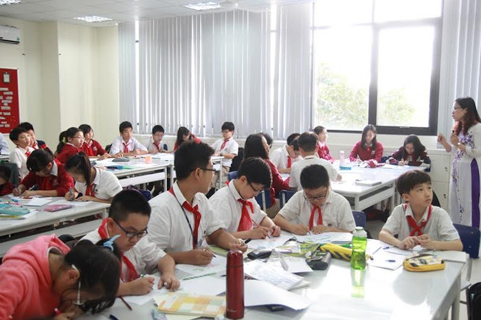 Tích cực áp dụng các cách tiếp cận và phương pháp dạy học hiện đại, học sinh sẽ yêu thích và chủ động học môn Ngữ văn 3. Tích cực áp dụng các cách tiếp cận và phương pháp dạy học hiện đại, học sinh sẽ yêu thích và chủ động học môn Ngữ văn 3.