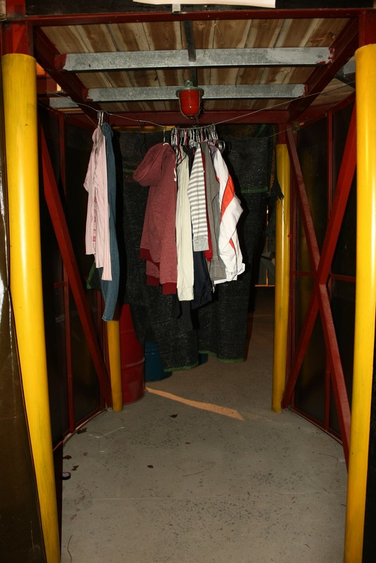 Tủ quần áo - nơi trốn tìm lý tưởng trong tuổi thơ của mỗi người. Tủ quần áo - nơi trốn tìm lý tưởng trong tuổi thơ của mỗi người.