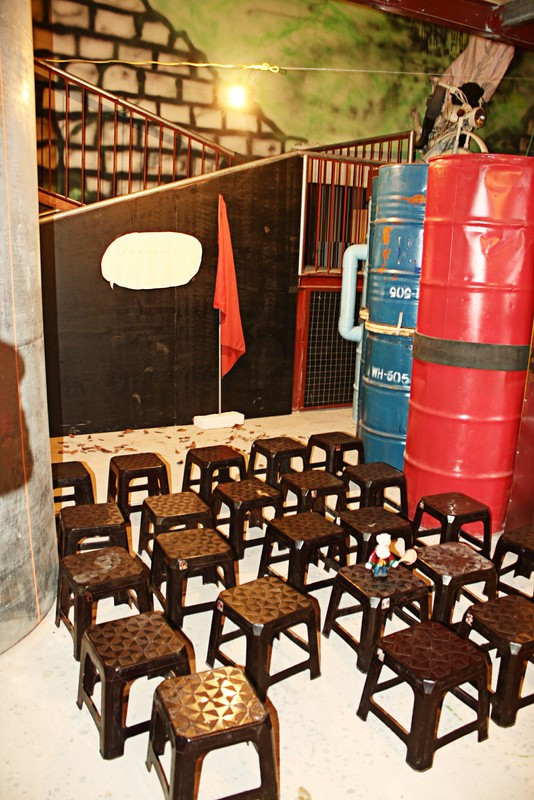 Hình ảnh sân trường buổi chào cờ. Hình ảnh sân trường buổi chào cờ.