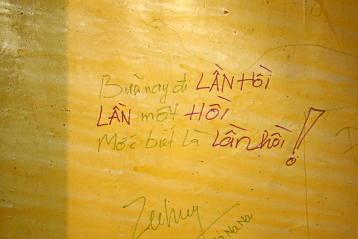 Lưu bút của một bạn trẻ sau khi đến trải nghiệm mê cung Lần Hồi. Lưu bút của một bạn trẻ sau khi đến trải nghiệm mê cung Lần Hồi.