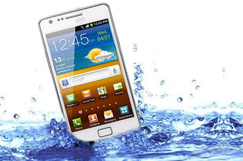 Samsung Galaxy S III và iPhone 5 sẽ có khả năng chống thấm nước? ảnh 1 Samsung Galaxy S III và iPhone 5 sẽ có khả năng chống thấm nước? ảnh 1