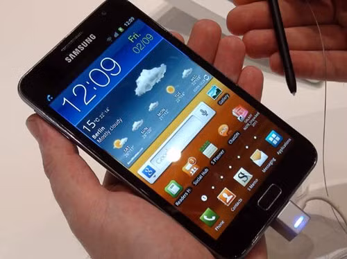 Galaxy Note 5,3 inch sẽ có "đàn em" 10.1 inch?