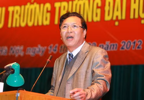 Đáp lại chỉ đạo của Phó Thủ tướng - người đứng đầu ngành giáo dục liên tục nhận khuyết điểm.