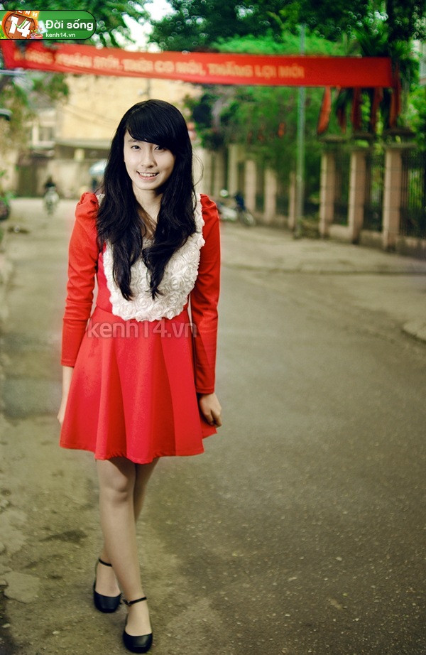 Trong năm mới này, Hà muốn thực hiện điều gì, bạn đã có kế hoạch gì cho năm mới chưa? Mục tiêu quan trọng nhất của mình vẫn là cố gắng học thật giỏi. Bên cạnh đó, mình muốn tham gia nhiều hoạt động tập thể hơn, hay thử sức trong một số công việc mới. Trong năm mới này, Hà muốn thực hiện điều gì, bạn đã có kế hoạch gì cho năm mới chưa? Mục tiêu quan trọng nhất của mình vẫn là cố gắng học thật giỏi. Bên cạnh đó, mình muốn tham gia nhiều hoạt động tập thể hơn, hay thử sức trong một số công việc mới.