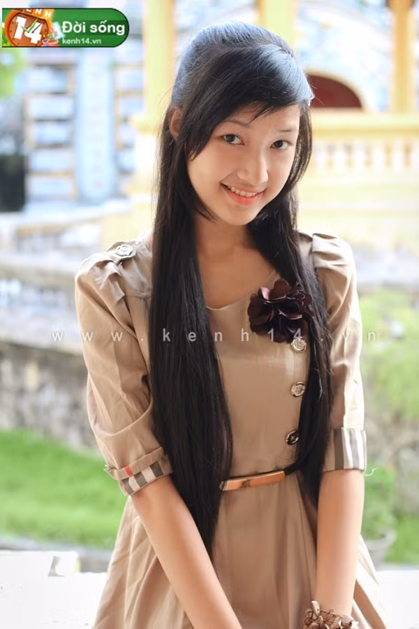 Ngọc Trân - Hoa khôi Quốc Học Huế.