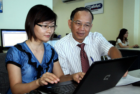 TS Nguyễn Minh Phong phân tích những biến động của thị trường vàng. TS Nguyễn Minh Phong phân tích những biến động của thị trường vàng.