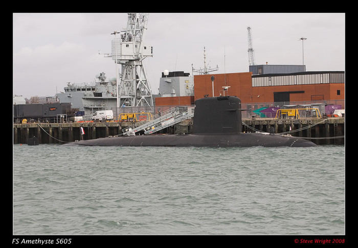 Tàu ngầm tấn công SSN S-605 "Améthyste" Tàu ngầm tấn công SSN S-605 "Améthyste"