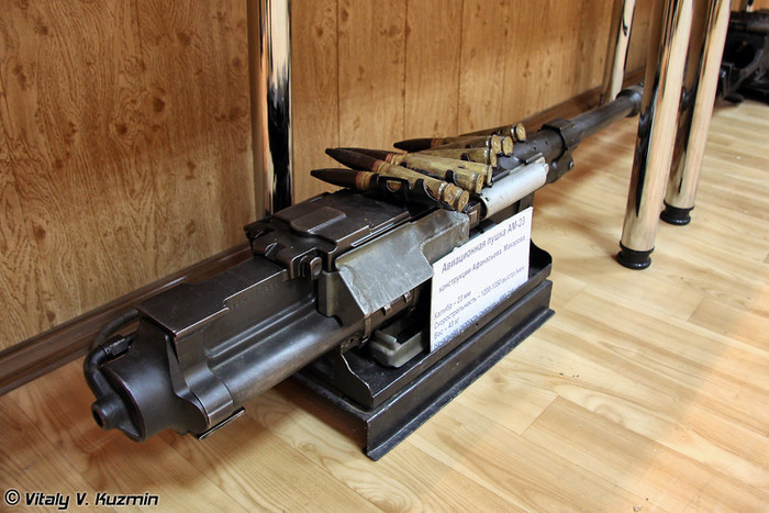 Thiết bị hàng không