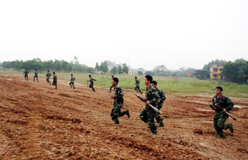 Học viên cơ động ra xe, sẵn sàng cho bài kiểm tra Học viên cơ động ra xe, sẵn sàng cho bài kiểm tra