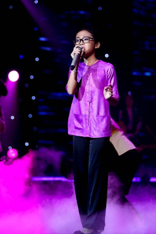 Phương Mỹ Chi trình bày ca khúc Quê em mùa nước lũ ở Bài hát yêu thích Phương Mỹ Chi trình bày ca khúc Quê em mùa nước lũ ở Bài hát yêu thích