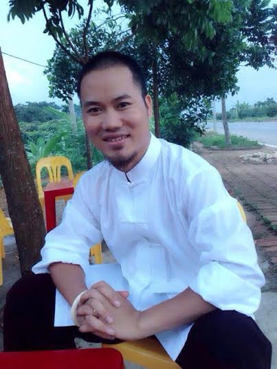 Danh hài Vượng râu...