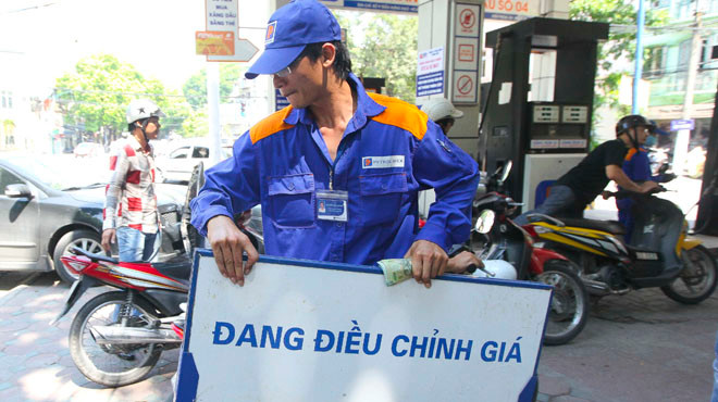Giá xăng dầu liên tục giảm liệu có ảnh hưởng tới tiền thưởng tết của người lao động ở lĩnh vực này? Giá xăng dầu liên tục giảm liệu có ảnh hưởng tới tiền thưởng tết của người lao động ở lĩnh vực này?