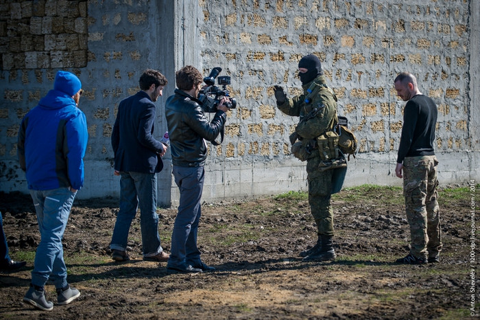 Quay phi, ghi hình không được khuyến khích