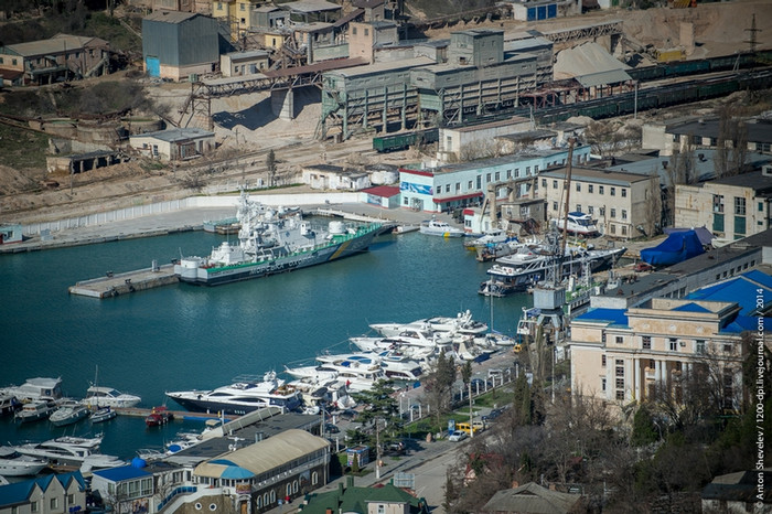 Hoạt động du lịch gần như bị chấm dứt