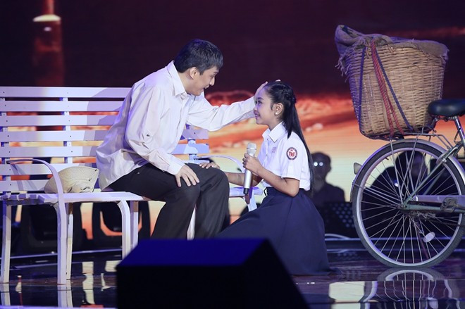 Phần trình diễn của thầy trò Lam Trường khá xúc động nhưng không mới mẻ.