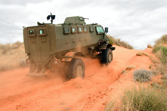 Theo một số nguồn tin mở, phần lớn các khách hàng mua chiến xa Gila của Nam Phi là các quốc gia châu Phi, trong đó đáng kể nhất là quân đội Nigeria. Quân đội nước này đã nhập và trang bị cho lực lượng quân đội của mình xe bọc thép kháng mìn Gila sau khi IVEMA chào hàng 1 năm. Theo một số nguồn tin mở, phần lớn các khách hàng mua chiến xa Gila của Nam Phi là các quốc gia châu Phi, trong đó đáng kể nhất là quân đội Nigeria. Quân đội nước này đã nhập và trang bị cho lực lượng quân đội của mình xe bọc thép kháng mìn Gila sau khi IVEMA chào hàng 1 năm.
