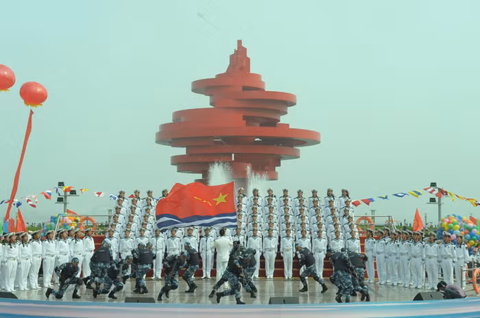 Ngoài căn cứ chính tại Thanh Đảo, hạm đội còn có các căn cứ tại Lữ Thuận Khẩu và Hồ Lô Đảo.