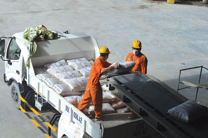 Xi măng Tây Đô tại Cần Thơ hoạt động hiệu quả từ sự hỗ trợ vốn của VietinBank. Xi măng Tây Đô tại Cần Thơ hoạt động hiệu quả từ sự hỗ trợ vốn của VietinBank.